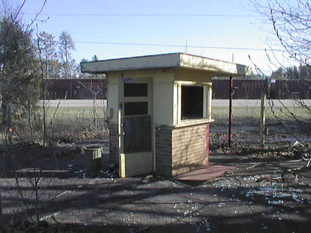 Tri-City Drive-In Theatre - Ticket Booth Photo From Cinematour